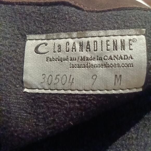 La Canadienne Women's Dark Brown Suede Wedge Ankle Boots, Side Zip, Size 9M - Picture 4 of 7